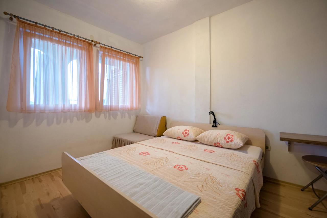 Luka  Apartmani Topolovec מראה חיצוני תמונה
